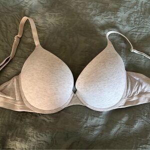 Victoria's Secret Light Gray Bra